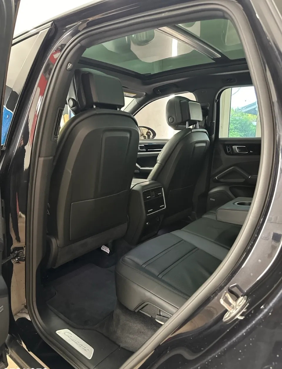 Porsche Cayenne cena 279900 przebieg: 86100, rok produkcji 2019 z Kraków małe 781